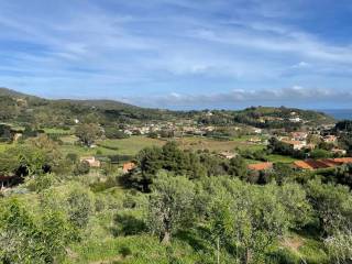 Terreno agricolo in vendita a porto azzurro porto azzurro s.n.c.