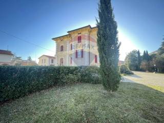 Villa in vendita a chiaravalle via raffaello sanzio, 12