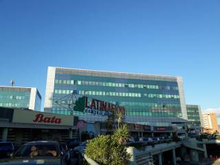 Ufficio in vendita a latina viale pier luigi nervi, 4