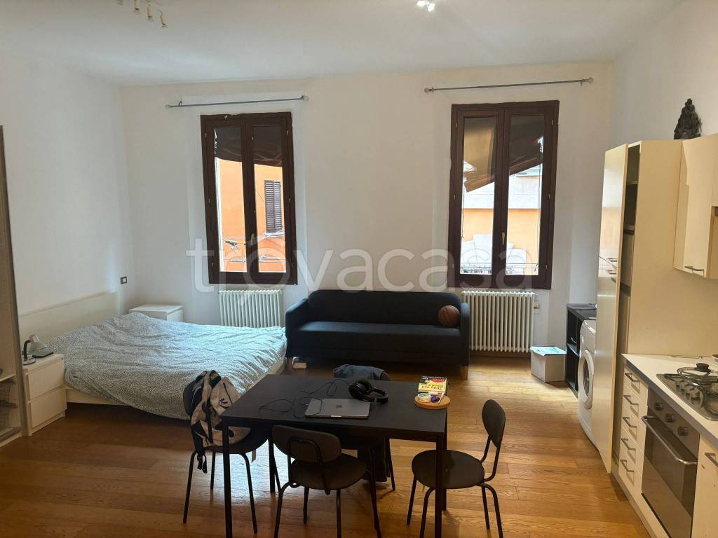 immagine annuncio 4 di 6