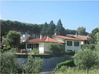 Villa in vendita a pescia via lucchese