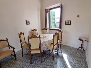 Casa indipendente in vendita a pistoia vicolo santa caterina