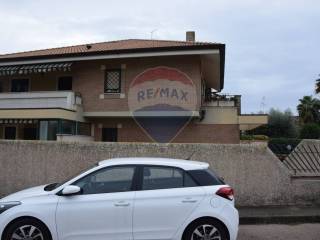 Villa in vendita ad anzio via delle lantane, 12