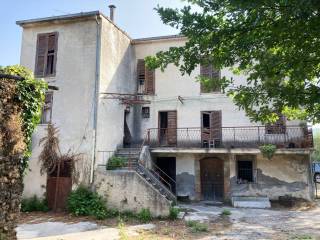 Casa indipendente in in vendita da privato a ferentino via stella ponte santantonio, 282