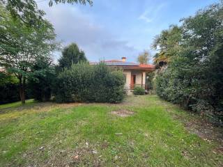 Villa in vendita a pasian di prato via varese, 20