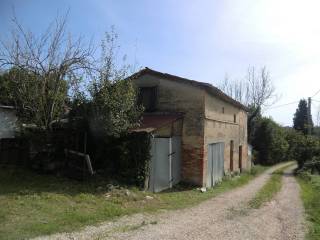 Terreno residenziale in vendita a todi cacciano