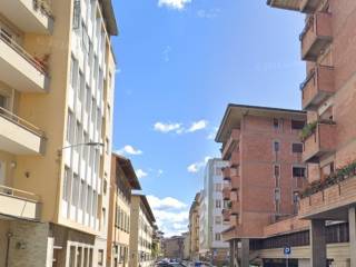 Loft in affitto a firenze via arnolfo