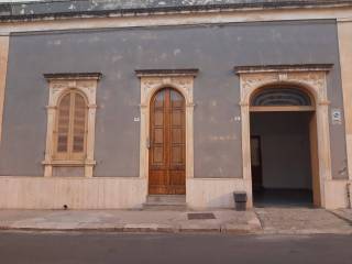 Villa in vendita a lecce via giacomo matteotti, 4