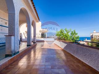 Villa in vendita ad altavilla milicia via ulisse, 35