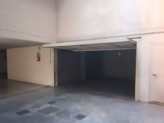 Garage in affitto a brugherio via increa, 34