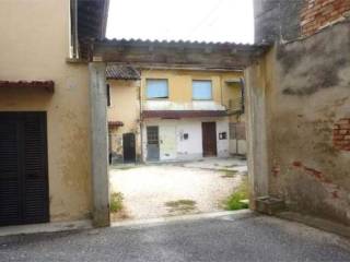 Casa indipendente all'asta a paderno ponchielli via gerolamo vida, 16