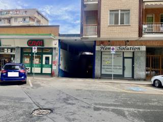 Garage in vendita a beinasco viale papa giovanni xxiii, 6f