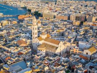 Negozio in vendita a bari via sparano