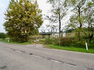 Terreno agricolo in vendita a valeggio sul mincio via gardesana sud