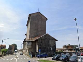 Capannone industriale all'asta a borgomanero via piave, 4