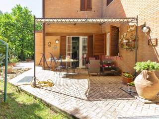 Villa in vendita a fermo via beniamino gigli, 8