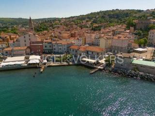 Casa indipendente in vendita a muggia 