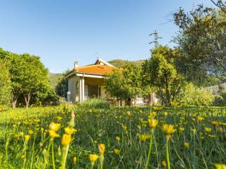 Villa in vendita ad albenga via viziano