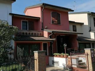 Villa a schiera in vendita a palazzo pignano via garibaldi, 8/b