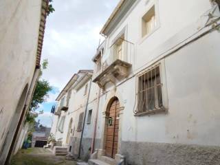 Casa indipendente in vendita a cervaro via andreani, 7