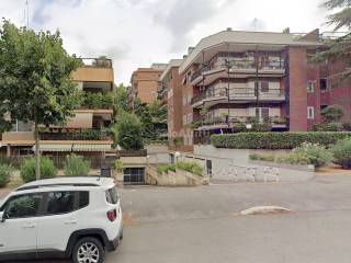 Garage in affitto a roma via dei colli portuensi, 585