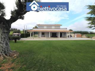 Villa in vendita a corropoli via cisterna, 4