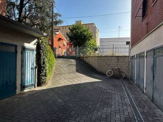 Garage in affitto a parma via alexander fleming, 28