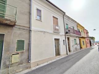 Casa indipendente in vendita a casalbordino vico 2 porta nuova, 14