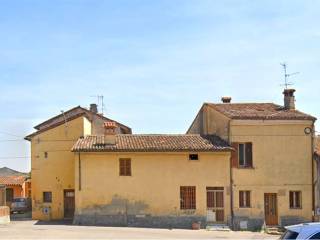 Appartamento in vendita a borgo san giacomo via castello