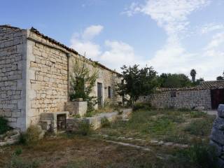 Masseria in vendita a modica contrada quartarella serraucelli