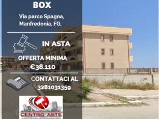 Garage in vendita a manfredonia via spagna, 71043 manfredonia fg, italia