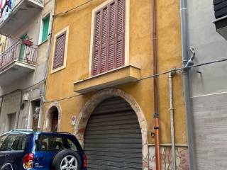 Casa indipendente in in vendita da privato a gela via buscemi, 144