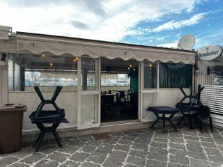 Ristorante in vendita a pozzuoli lungomare cristoforo colombo