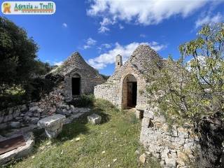 Trullo in vendita a cisternino strada comunale masseria donna pasqua