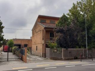 Villa in in vendita da privato a ferrara via bologna, 431