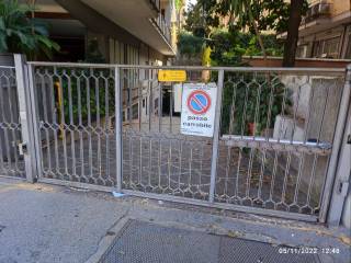 Garage in affitto a roma via di villa severini, 52