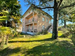 Villa in vendita a san giovanni al natisone via leonardo da vinci, 12