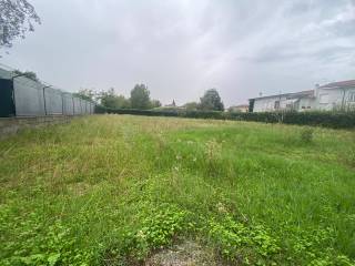 Terreno agricolo in affitto a capannori via del cimitero di segromigno in piano