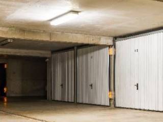 Garage in affitto a roma via giana anguissola, 38