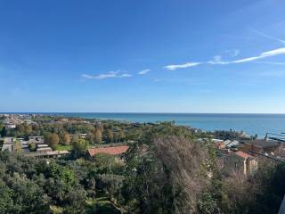 Appartamento in vendita ad albenga strada comunale villaggio iris