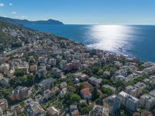 Appartamento in vendita a genova via palloa