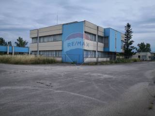 Capannone industriale in vendita a terni strada maratta bassa, km. 3,695