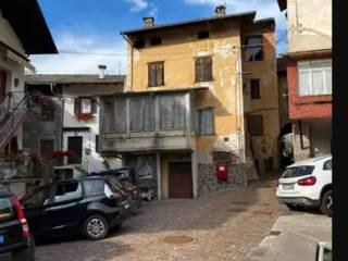 Casa indipendente in vendita a segonzano frazione sevignano