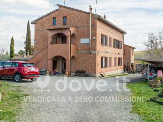 Casa indipendente in vendita a chianciano terme strada delle cavine e valli, 40