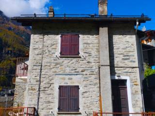 Appartamento in vendita a chiesa in valmalenco contrada curlo, 48