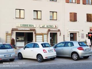 Negozio in vendita a duino aurisina frazione sistiana, 52