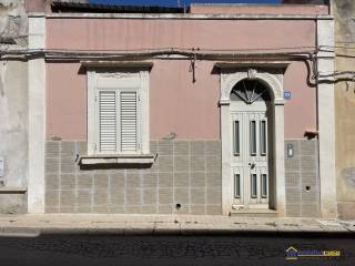 Casa indipendente in vendita a pachino via tommaseo 133