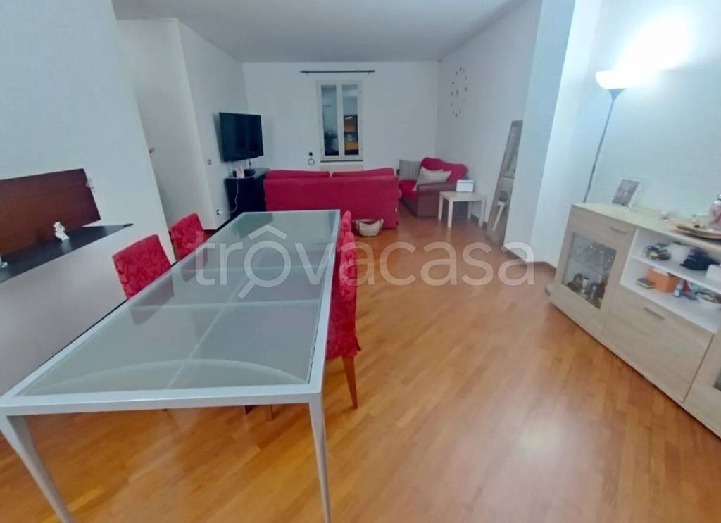 immagine annuncio 1 di 8