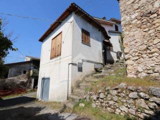 Casa indipendente in vendita a pizzoli via colle, 60