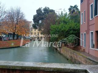 Garage in vendita a treviso 